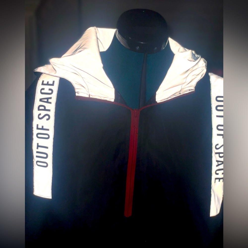 Screenshot brand Large 1/4 zip hoodie